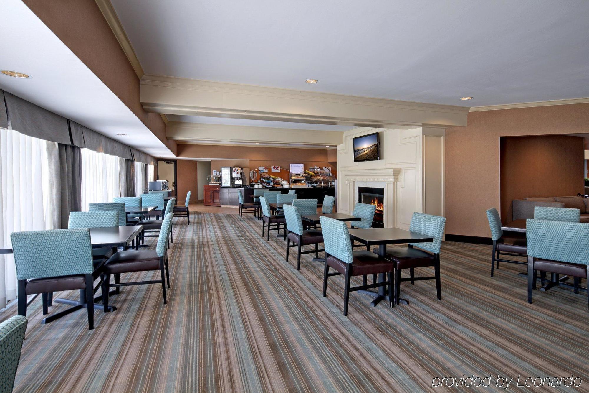 Holiday Inn Express Port Hueneme By Ihg Exterior foto